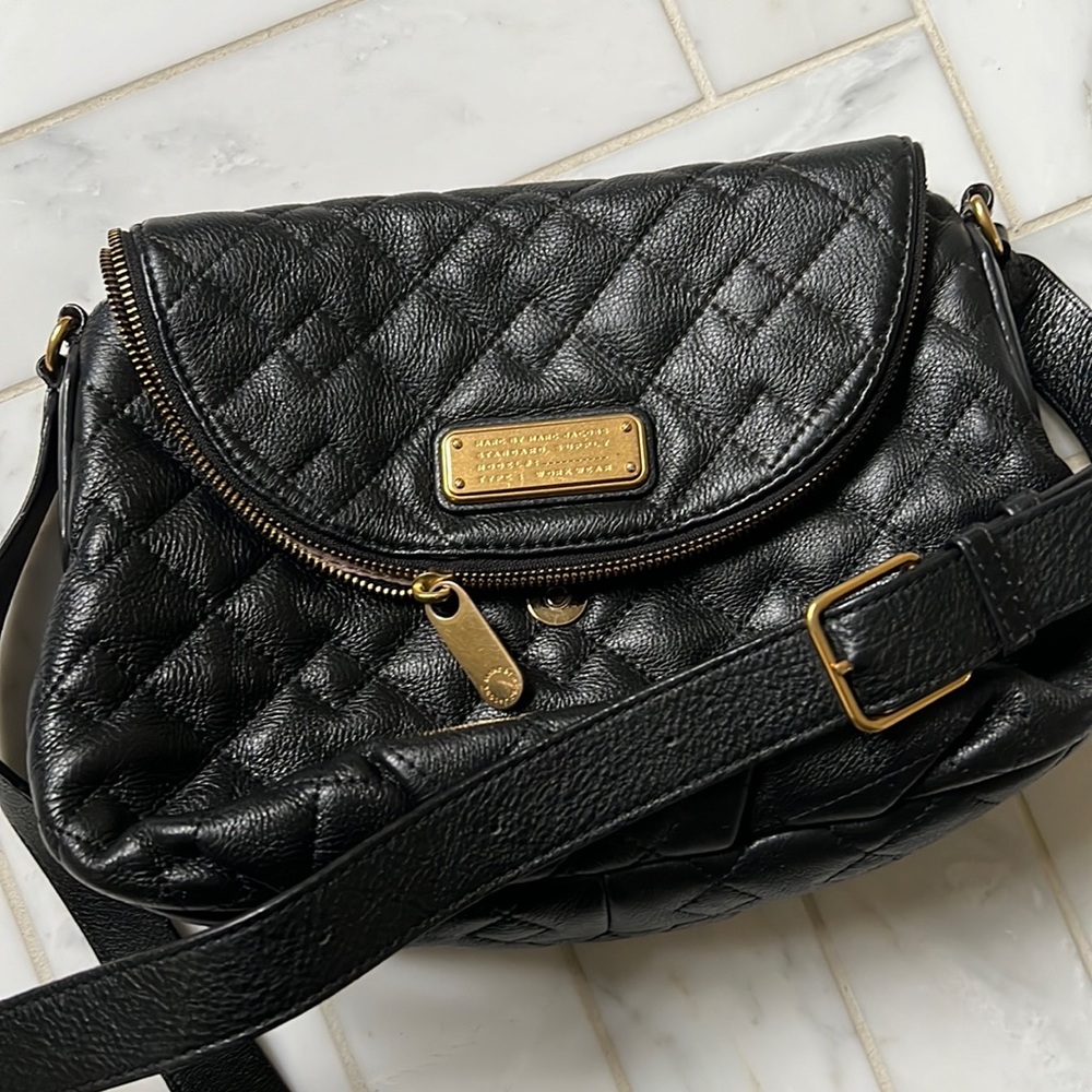 Marc by Marc Jacob’s black leather quilted crossbody bag